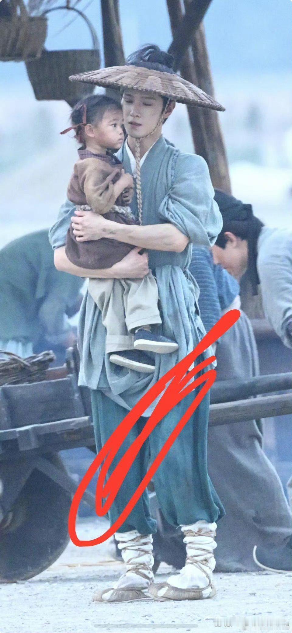 公主的富贵衣服廉价平民衣服倒是还行，挺落地的