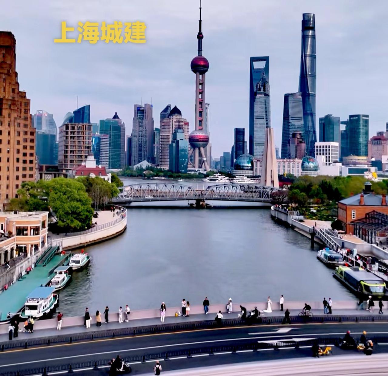 上海与深圳的城市建设面貌相比，大家觉得哪个发达一些呢？按我个人的想法，还是深圳的