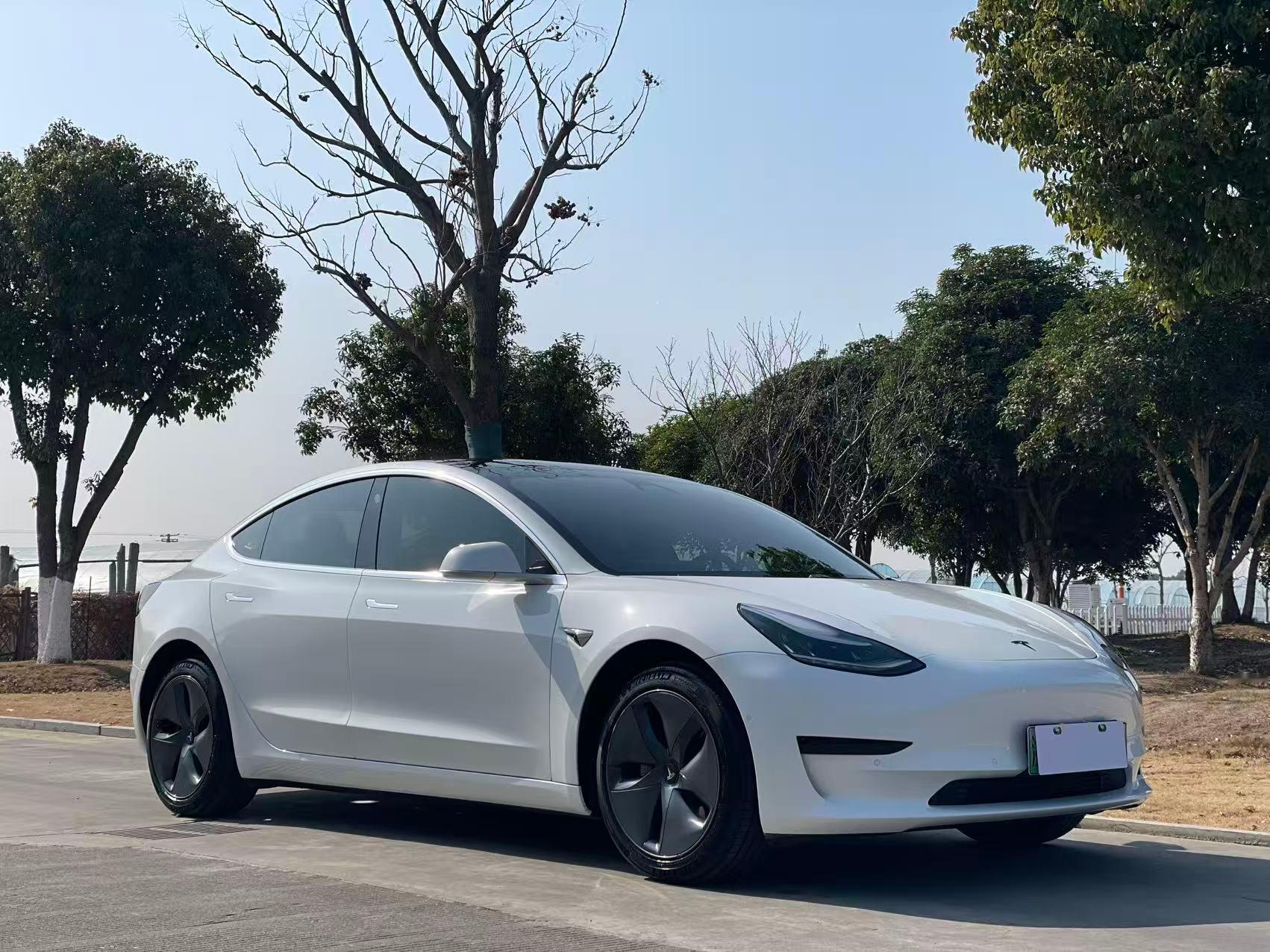 特斯拉Model3一手车开下来，7万多公里，目前10万左右的毛豆3还是比较受欢