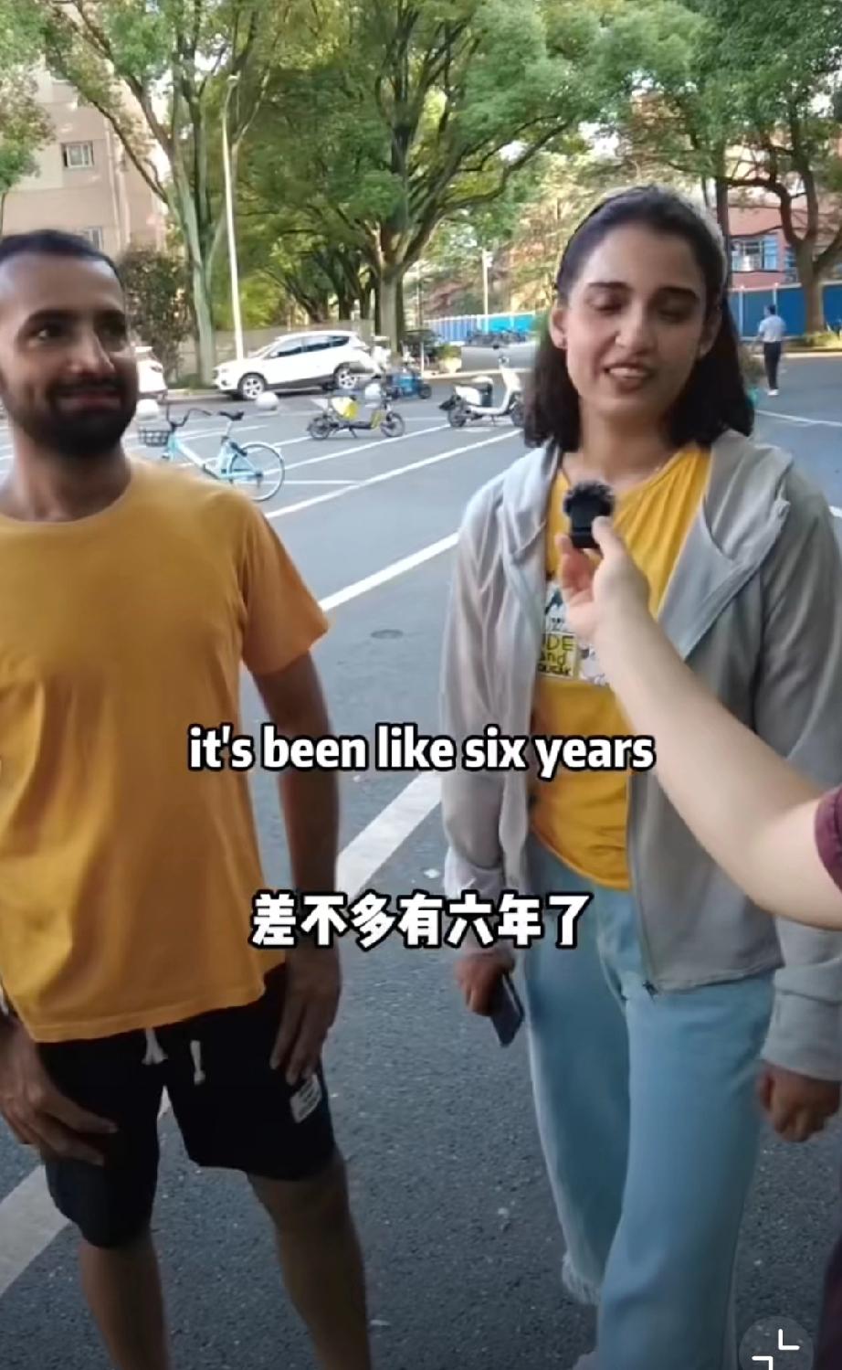 留学生采访说在中国留学六七年了不会讲中文，留学并且不花一分钱，每个月还有5500