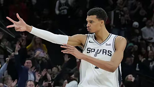 本赛季NBA五支争冠热门，你更看好谁？1.雷霆：卫冕冠军，攻防俱佳，亚历山大领