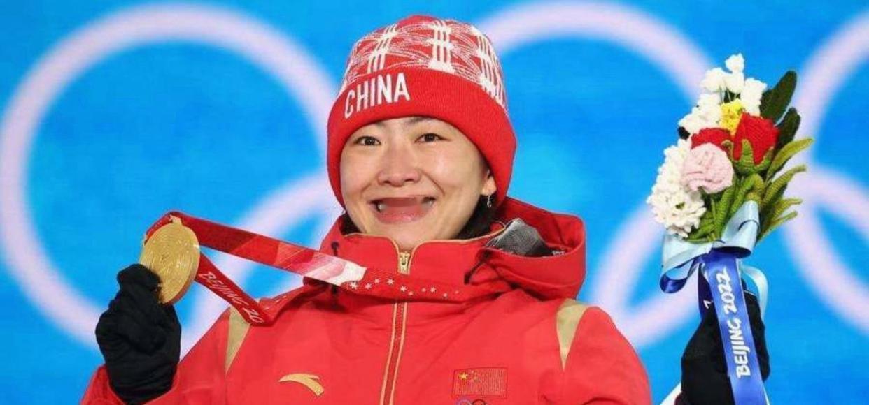 北京时间2月19日消息，米兰冬奥会自由式滑雪女子空中技巧结束争夺，中国选手徐梦桃