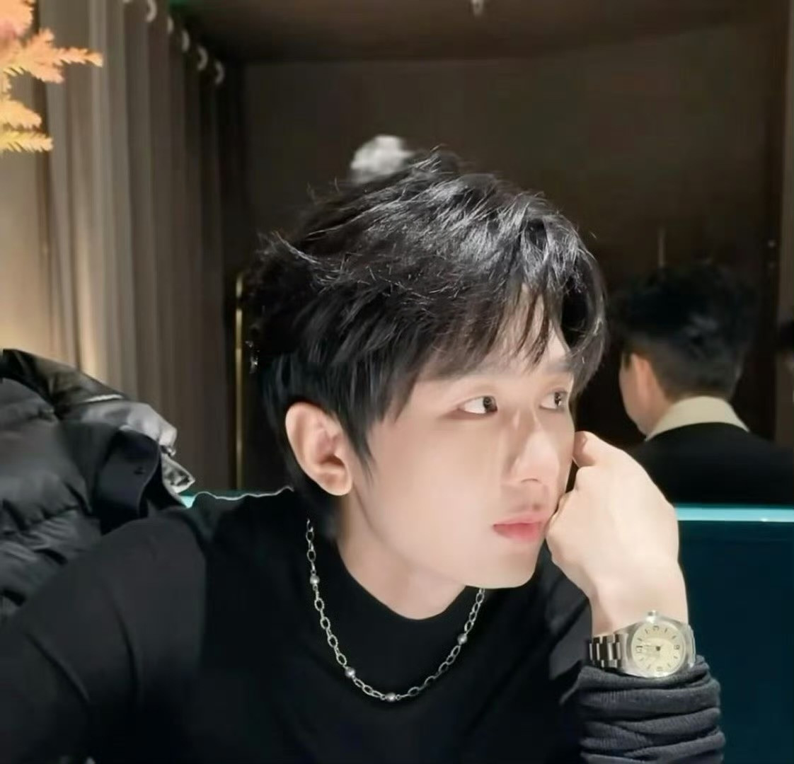 成毅工作室营业