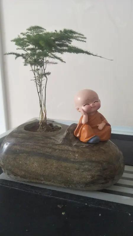 “做事随缘”这一态度，若理解得当，确实蕴含着深刻的智慧，但若误读则可能成为消极的