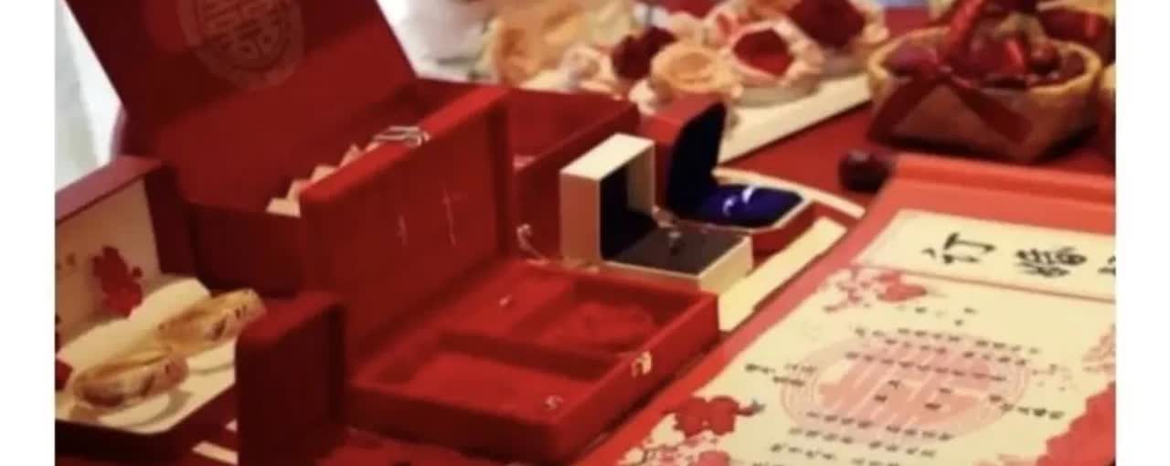 一对在嘉兴的安徽籍男女，未领证，但办了婚礼，同居两年，男方给了48.8万彩礼、价