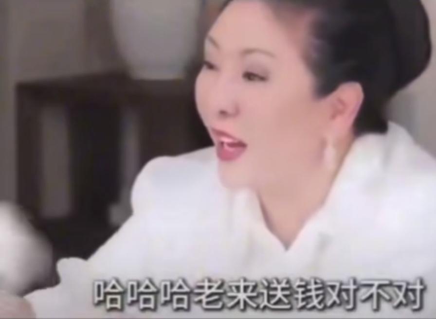 向太爆料：许家印为了公司在香港上市发债，好几次拉着装满钱的蛇皮袋来港打牌，故意输