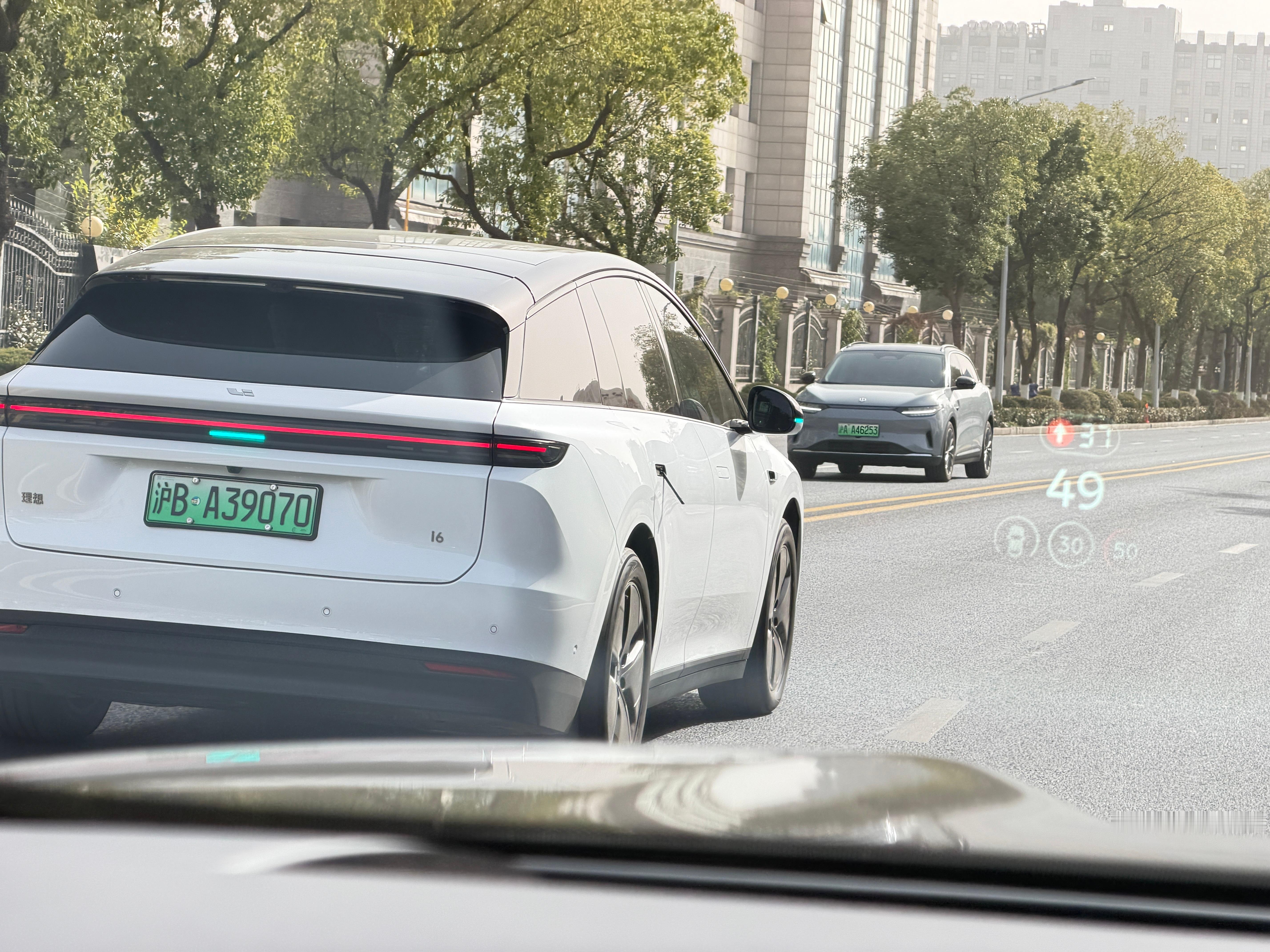 不知道这台i6经历了什么…