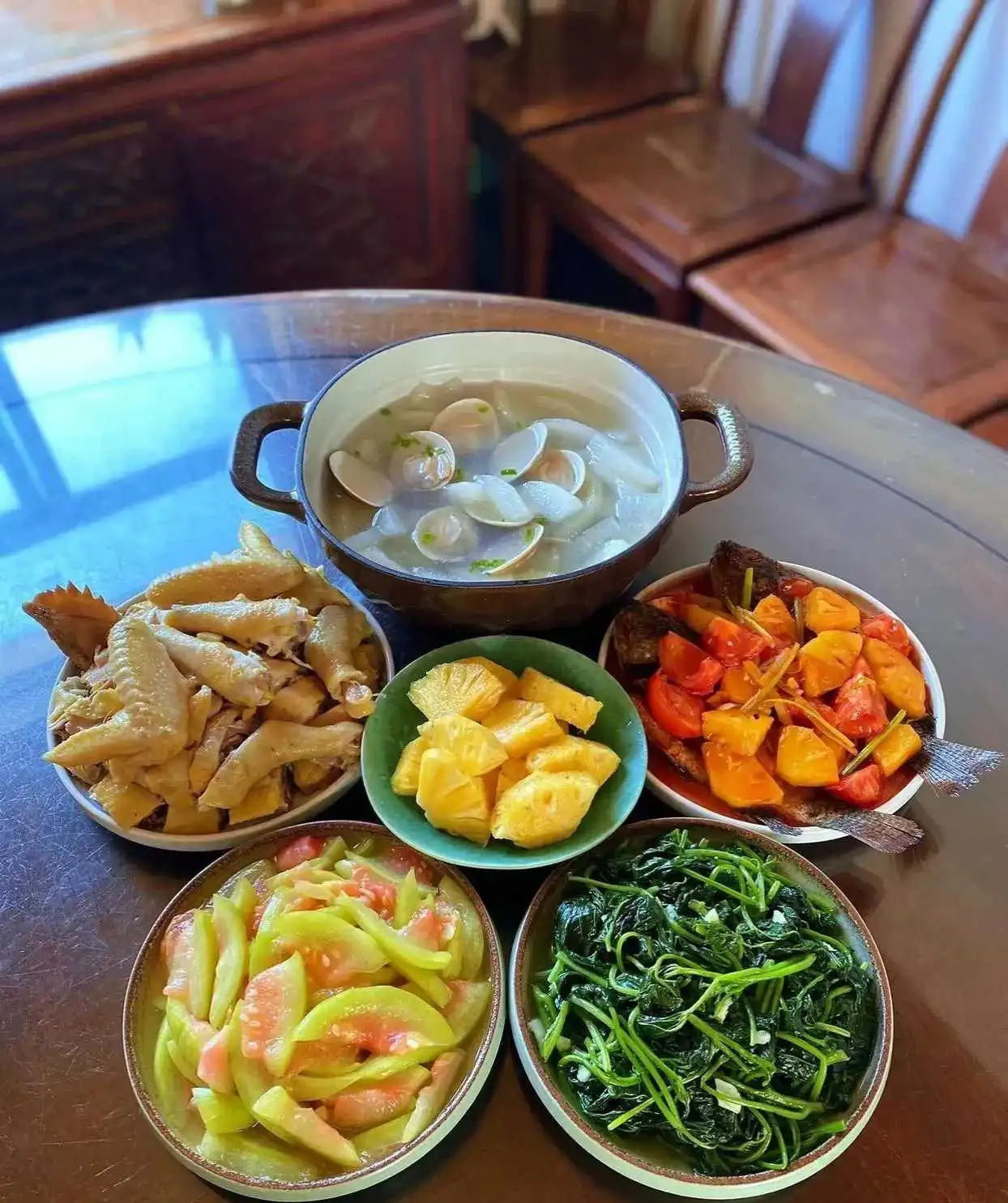 这菜系，属于哪里的特色菜？