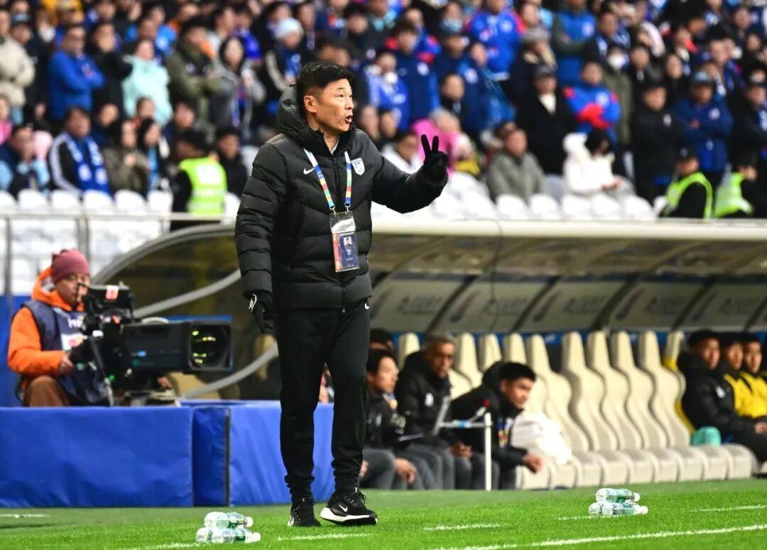 🔥“别急着骂，他们可能是中国足球最硬的脊梁！”🔥中超首轮，7位本土少帅交出1