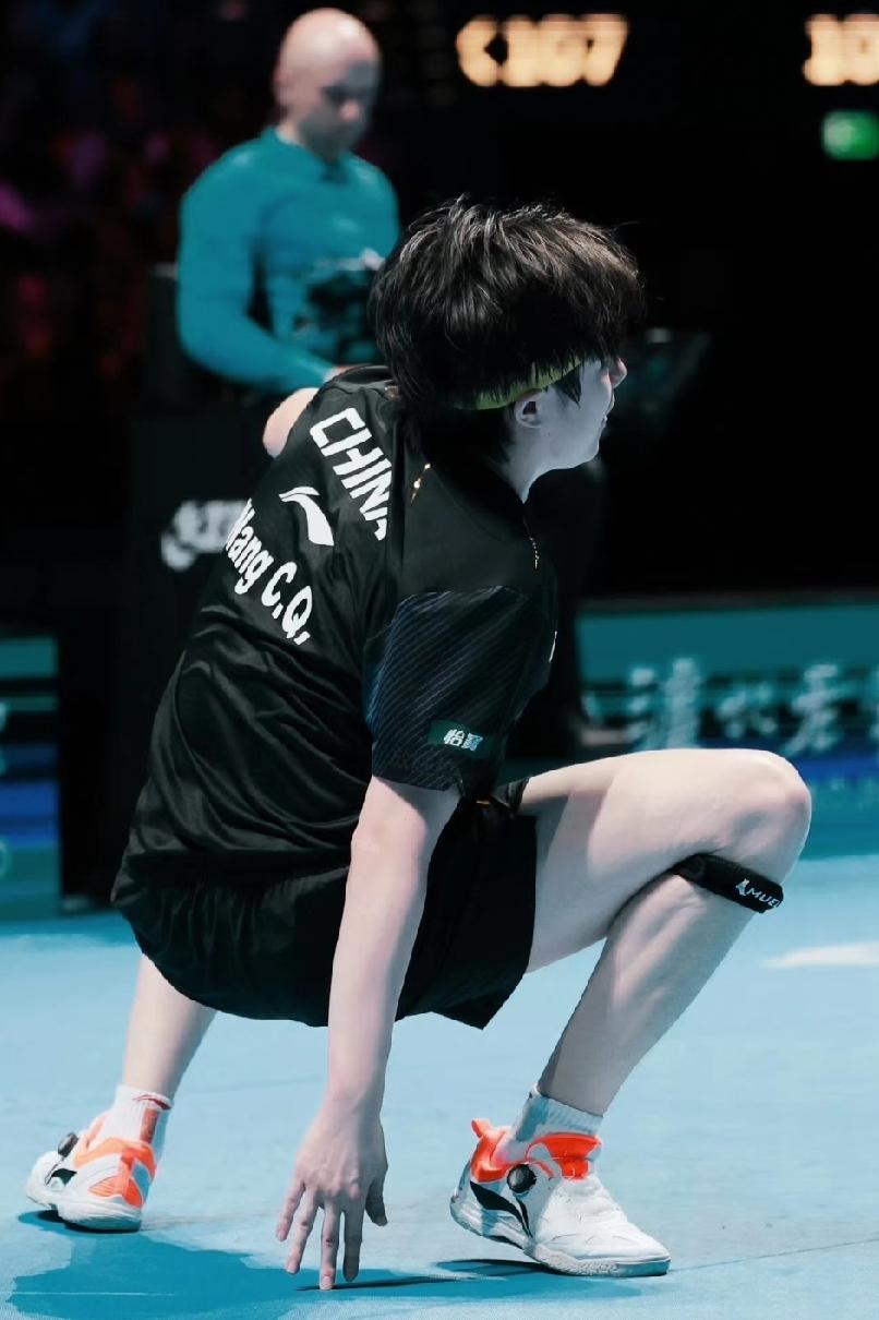 撑不下去的时候，就看看王楚钦的赛场真的，每次觉得熬不住、想放弃的时候，就翻