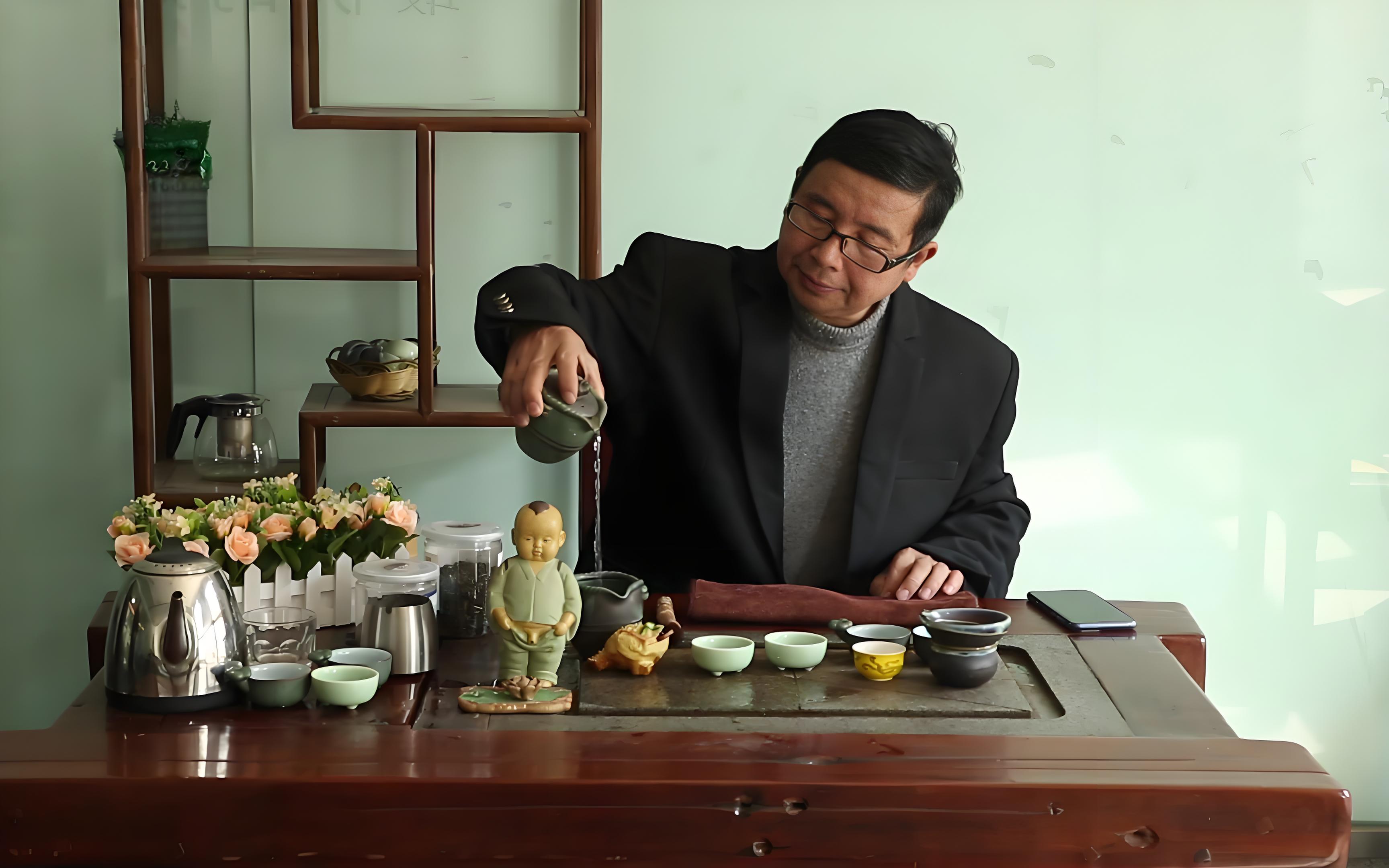 “在体制内30年，我总结出10条血泪经验：第3条让90%的年轻人栽过跟头...”