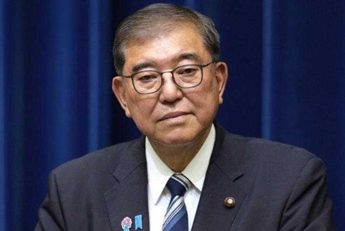 石破茂打响了扳倒高市早苗的第一枪，11月13日石破茂接受采访时表示：对高市早苗涉