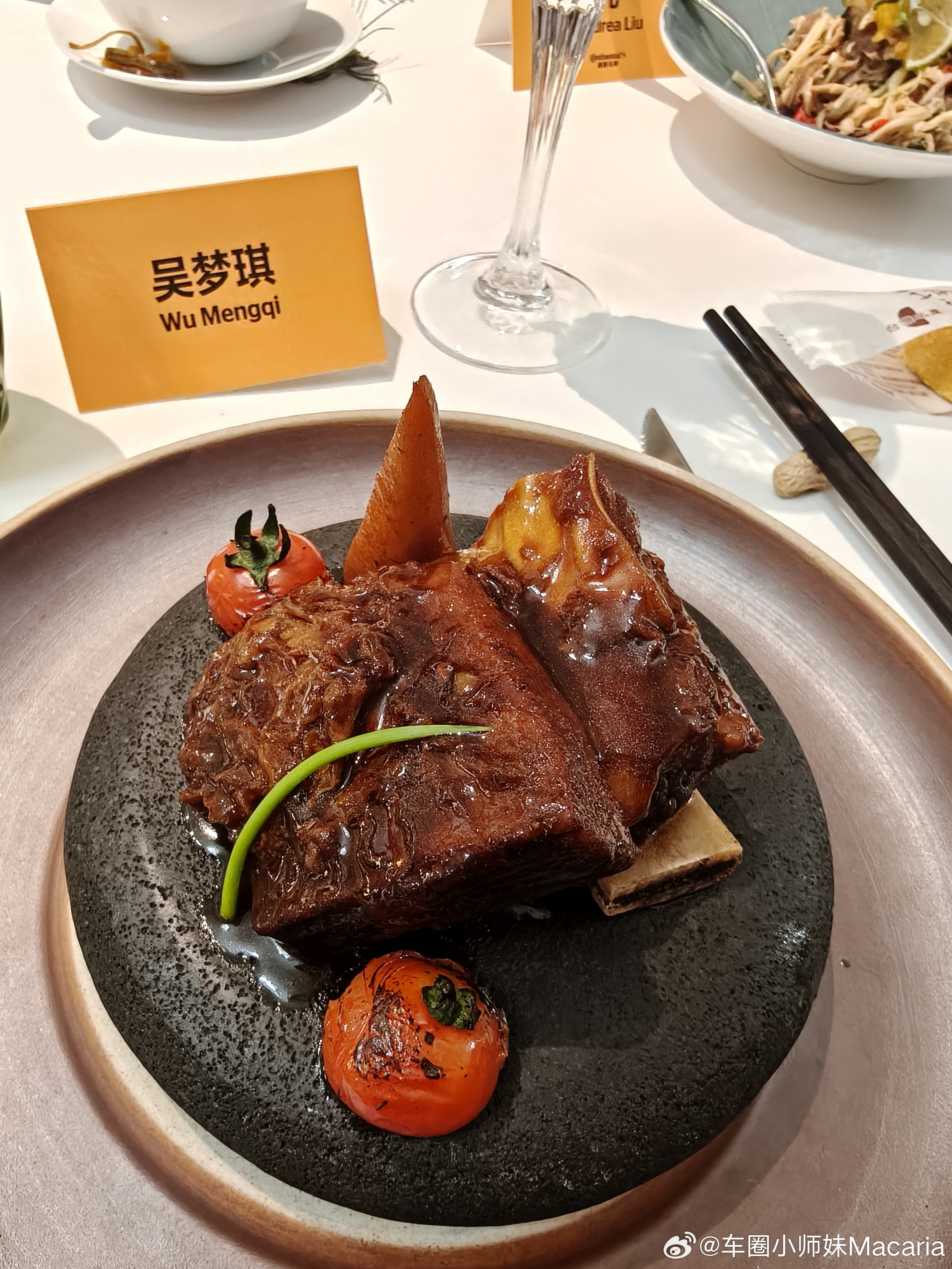来吧，你们大概也饿了，秉承着今日事今日毕在12点前把它发出来，哈哈哈哈​​​