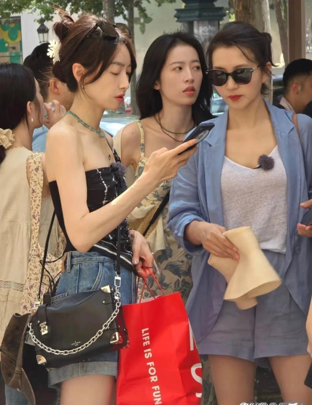 宋茜生图好瘦哇！没想到上镜身材刚好，真人瘦成这样子！​​​