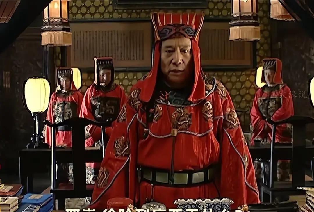 徐光明十年前就走了，现在却被弹幕集体封神。就因为他在《大明王朝1566》里演了