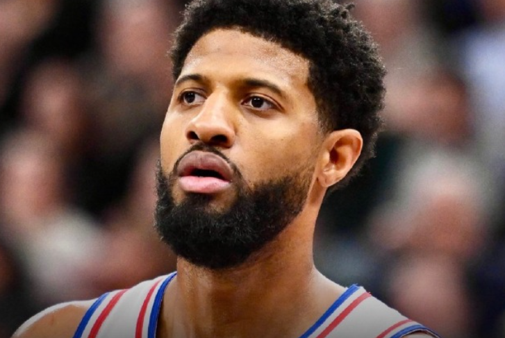 乔治八个月后复出，每节只打5分钟像被捆住手脚，哈登绝杀失败成背景板