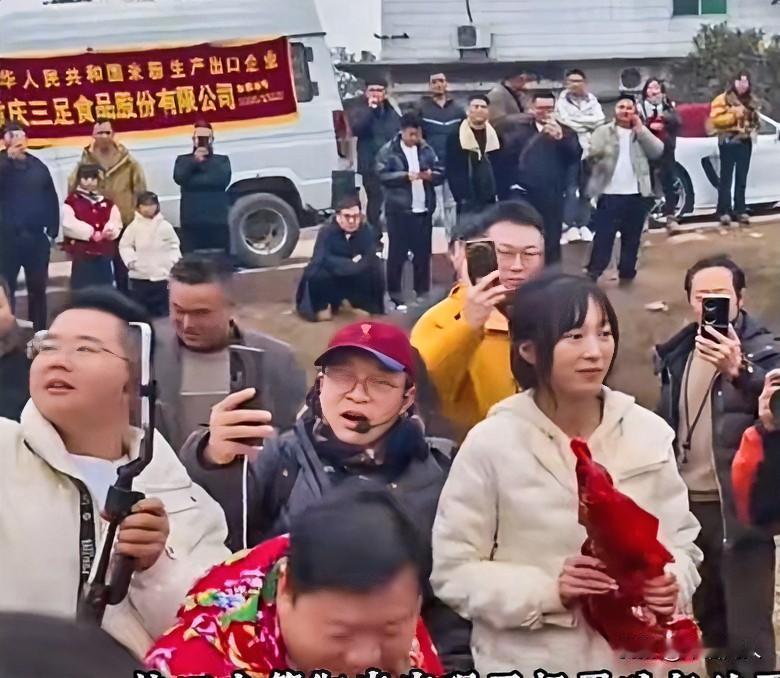 我说句实话，大家先别骂我？我听说呆呆办的杀猪宴准备开到正月十五，每个人收费50元