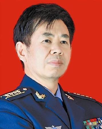 戴旭直言，如果美国军舰继续无视国际法，无视我国法律，蛮横闯入中国领海挑衅滋事，咱