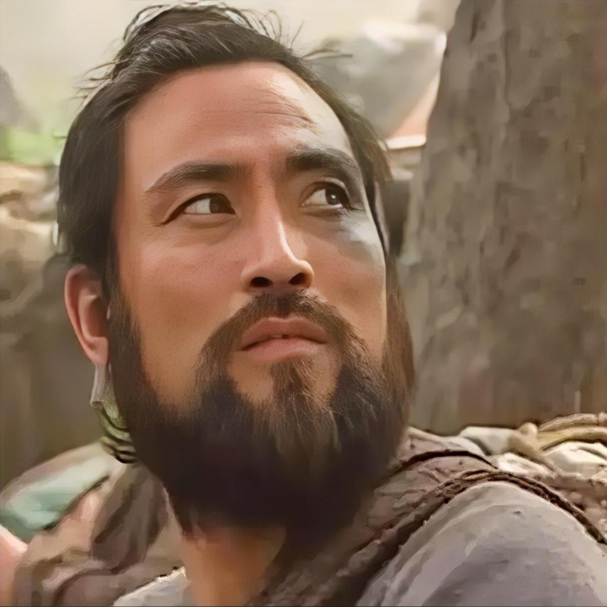 要不是高俅把杨志送的2个玉瓶摔稀巴烂，你永远不知，“青面兽”结局有多惨要不