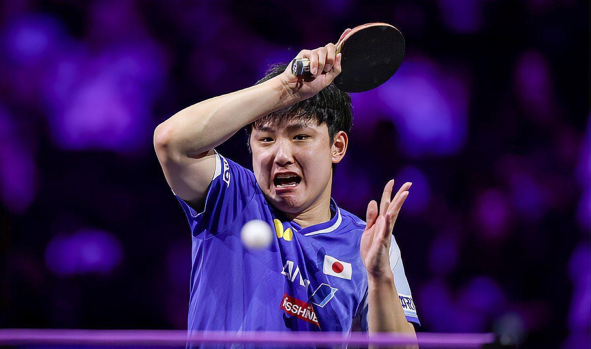 张本智和爆冷出局刚刚,法国蒙彼利埃冠军赛最后一场男单1/8决赛,日乒二号种子张