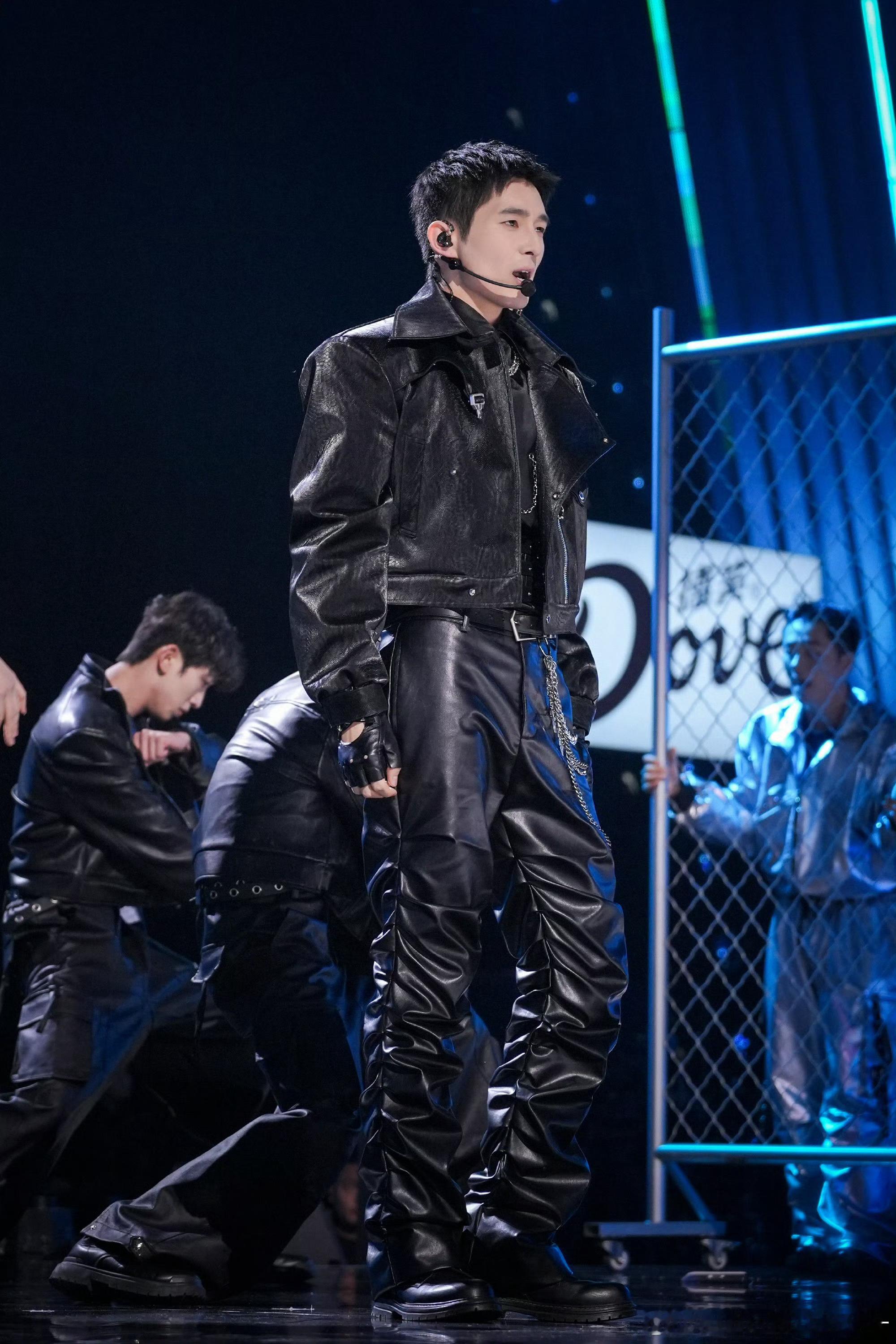 尚雯婕危晋宇合作官宣令人期待的合作又来了，《声鸣远扬》总决赛尚雯婕危晋宇合作官宣