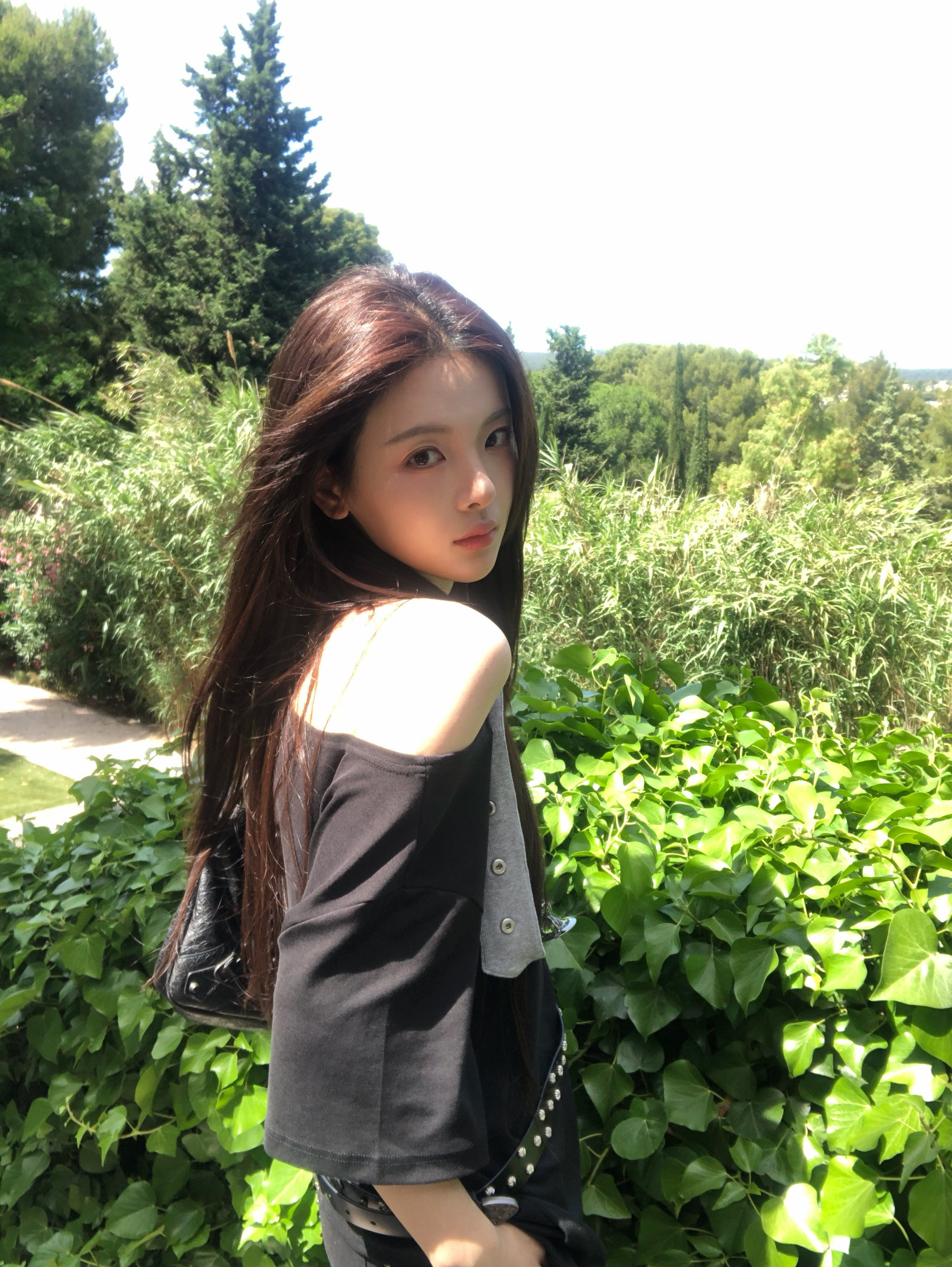全世界最会拍照的美女杨超越这股古早味我爱死了
