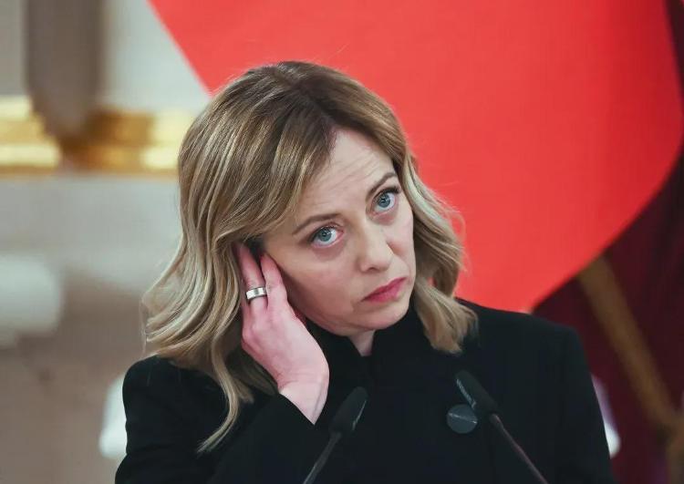 意大利公然针对中国企业动粗，简直是明抢！4月11日，轮胎巨头倍耐力发布声明，明