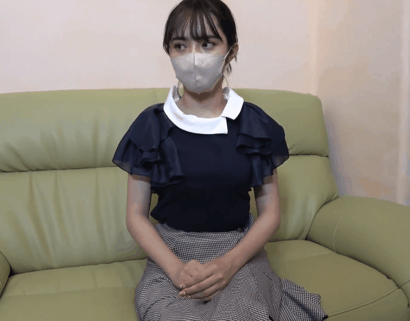 前平面模特岛田桃华被曝拍fc2影片，目前删除社交媒体玩消失了。不过拍的很不错了，