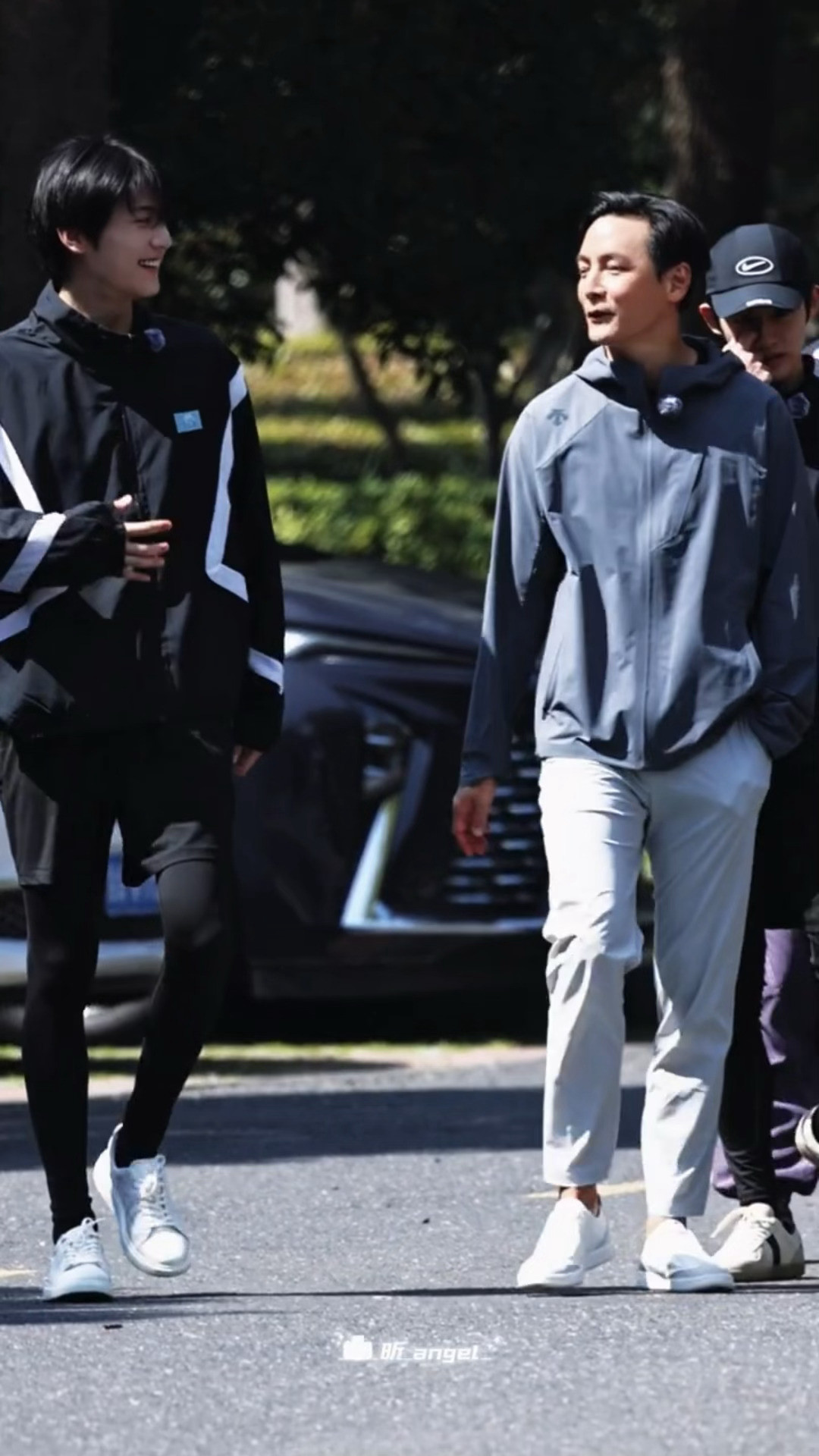 小柯宇和彦祖聊什么呢这么开心周柯宇和吴彦祖聊什么呢