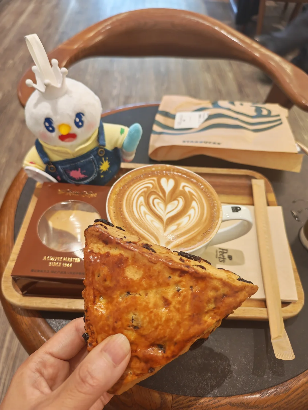 星巴克提子司康真好吃
