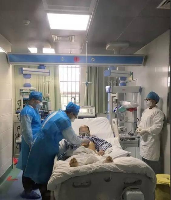 金钱再次打败亲情！北京，男子患肝癌已经是晚期，他放心不下妻女，在去世前3天，请朋