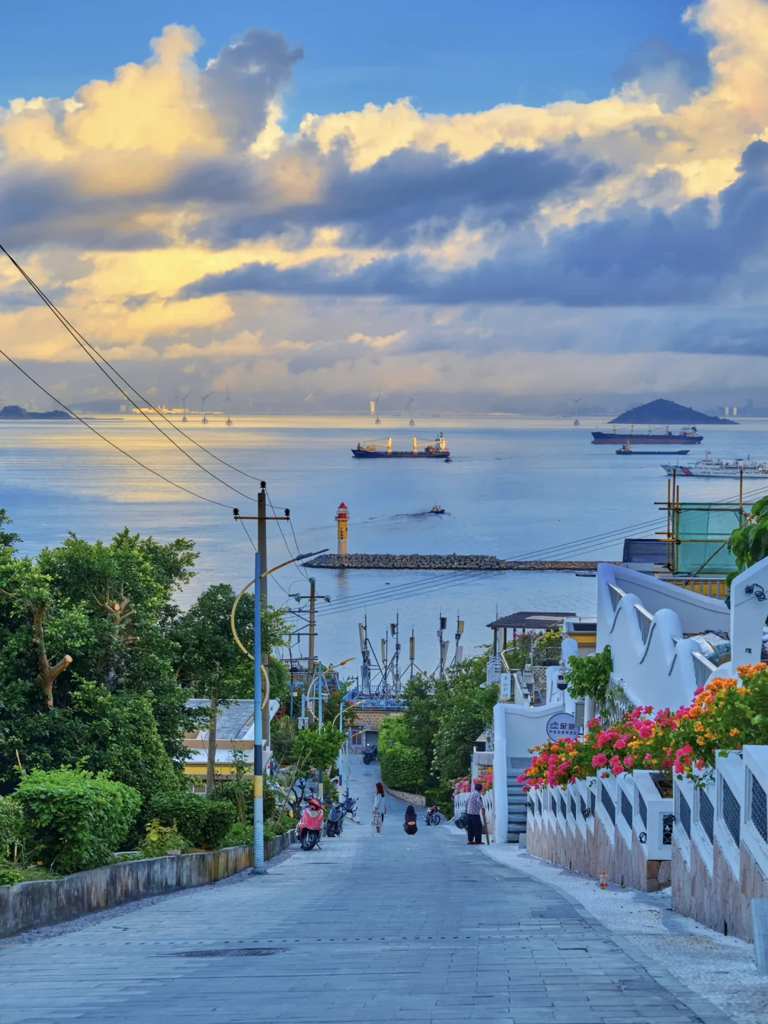 珠海简直是一座把浪“慢”🌊刻进海风里的城市
