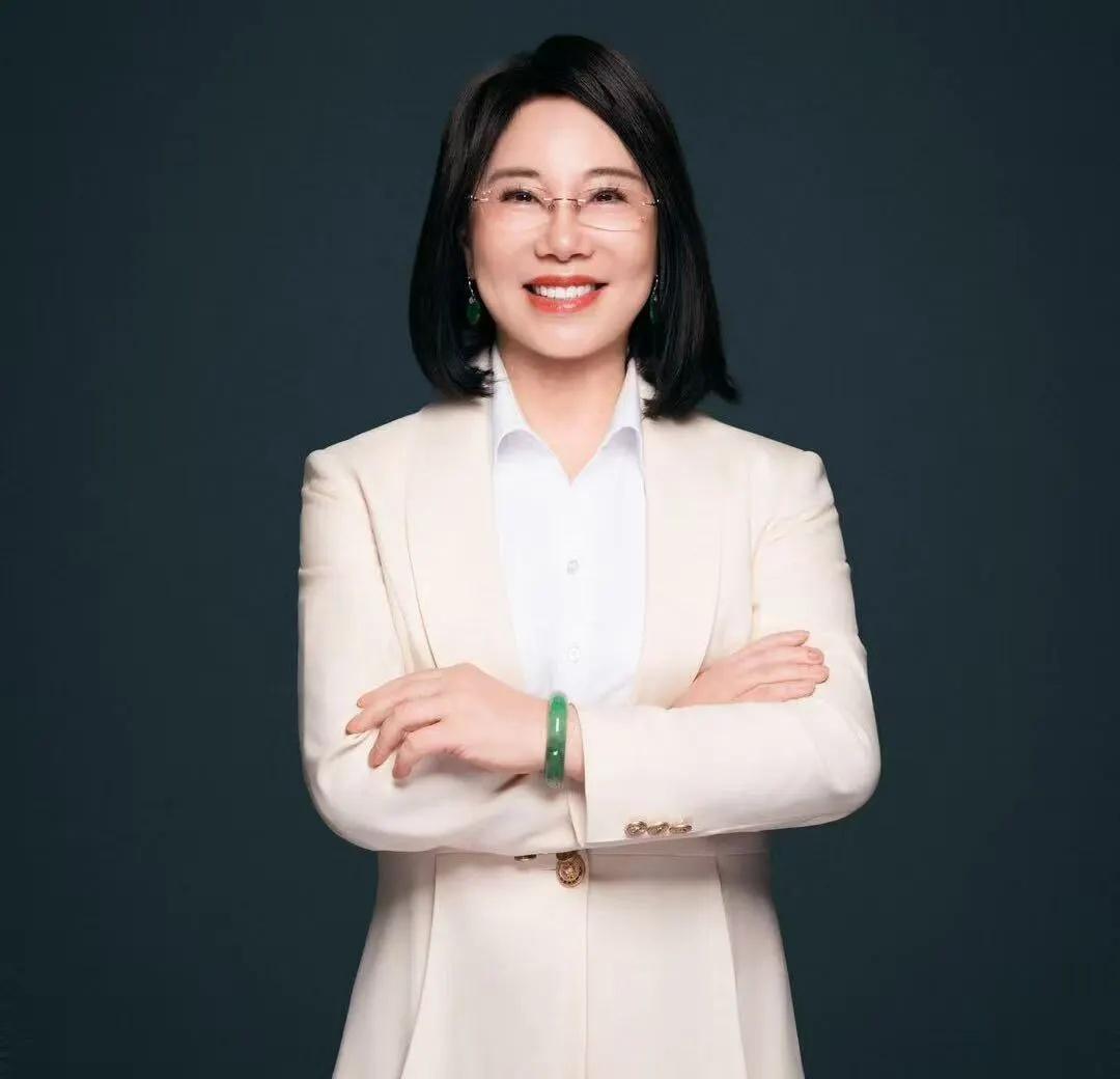 爱❤️与被爱❤️的过往❤️……中国经济报道文企合作部主任常梦日记（2026.