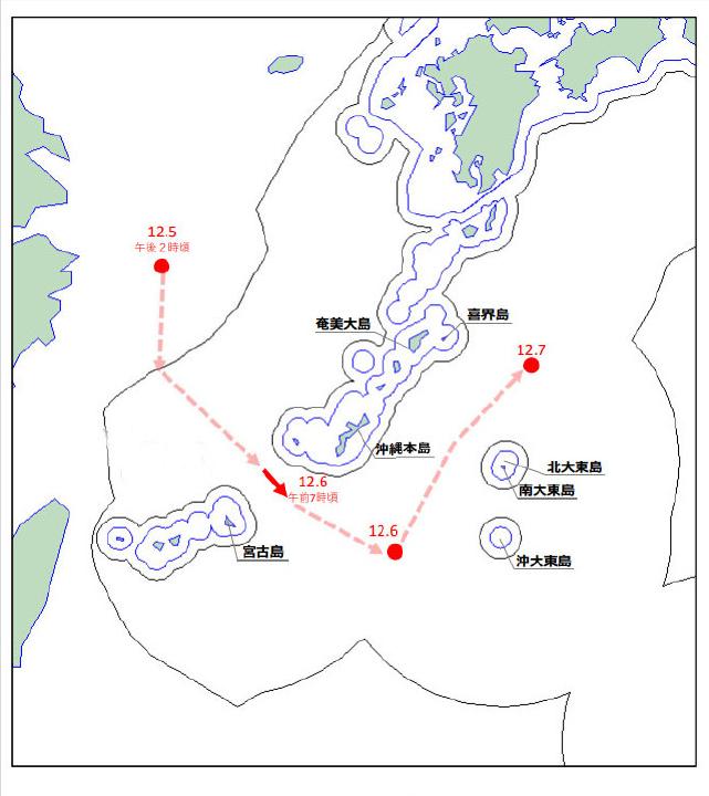 “辽宁”舰昨天和前天分别进行了约50架次舰载战斗机和直升机起降，昨天首次沿琉球群