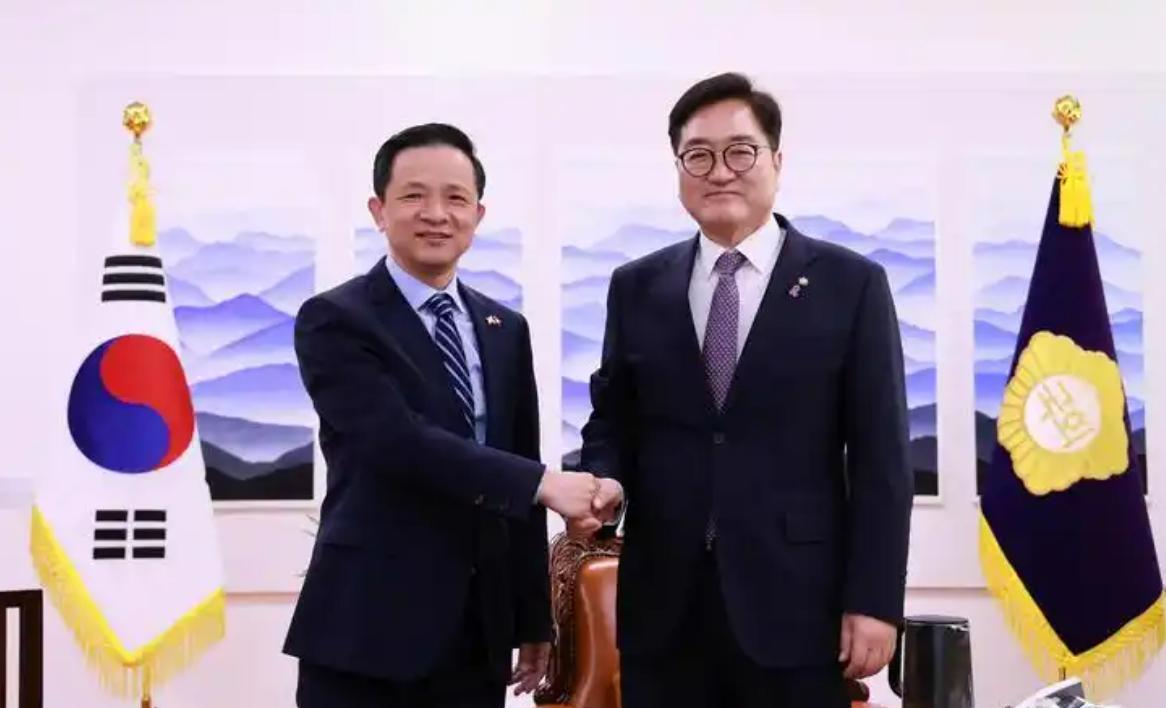 【中国大使很直白的忠告李在明：中韩关系有一条红线，韩国不可越过】韩国新政府最近