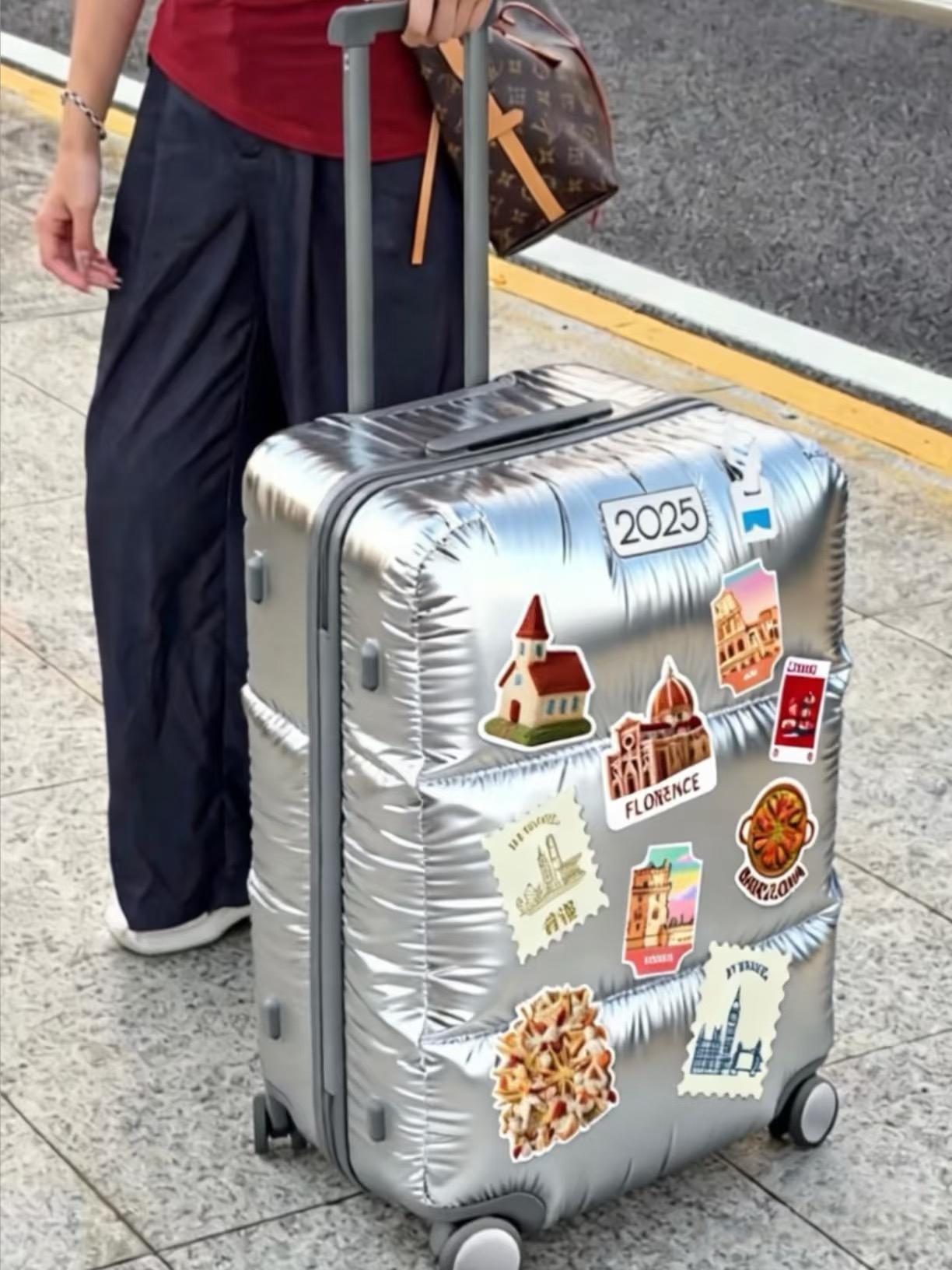 这个皮箱真的好可爱不知道哪里可以买到