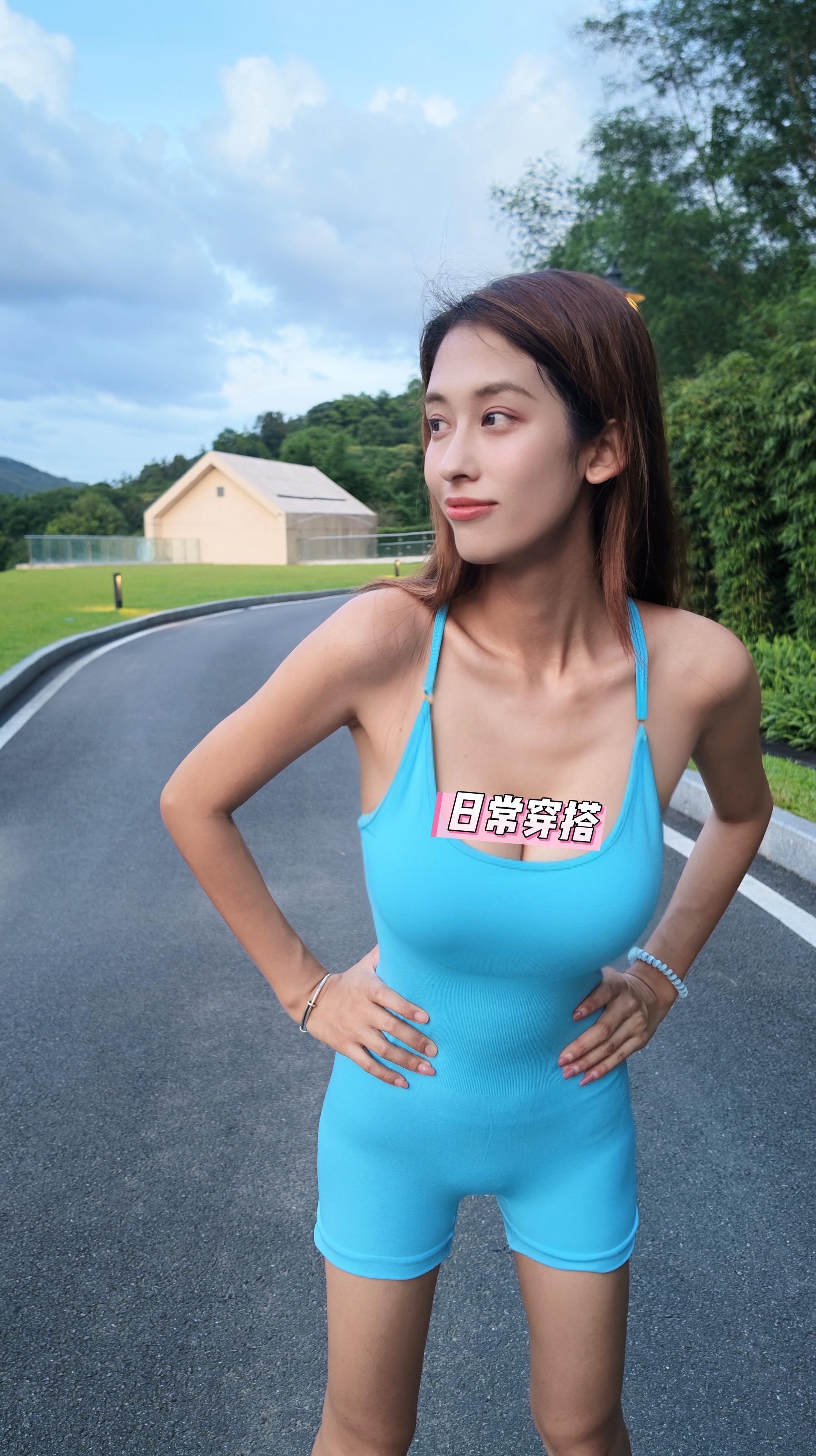 就这样骑进夏天吧。
