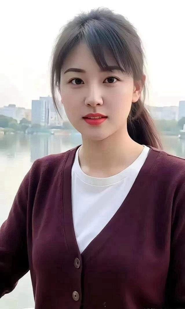 什么是亲戚？简单的说：谁有本事有钱，不是亲戚也是亲戚：谁要是没本事没钱，是亲戚也