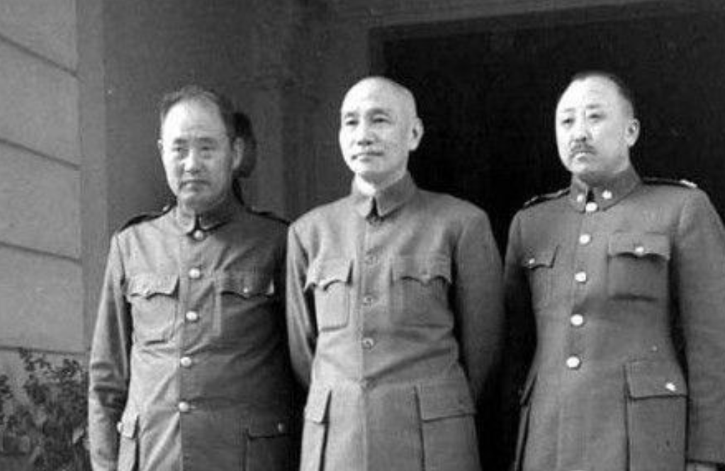 1948年8月初，蒋介石在南京召开军事检讨会，国民党中将宋希濂发言说：“几十万元