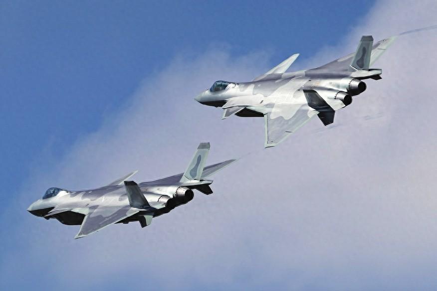 全球空战格局一夜改写！中国歼-20A正式亮相，美俄五代机垄断彻底被打破。