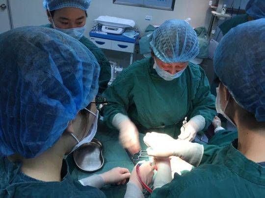 二胎孕妇前置胎盘险丧命 医生48分钟打开生命通道