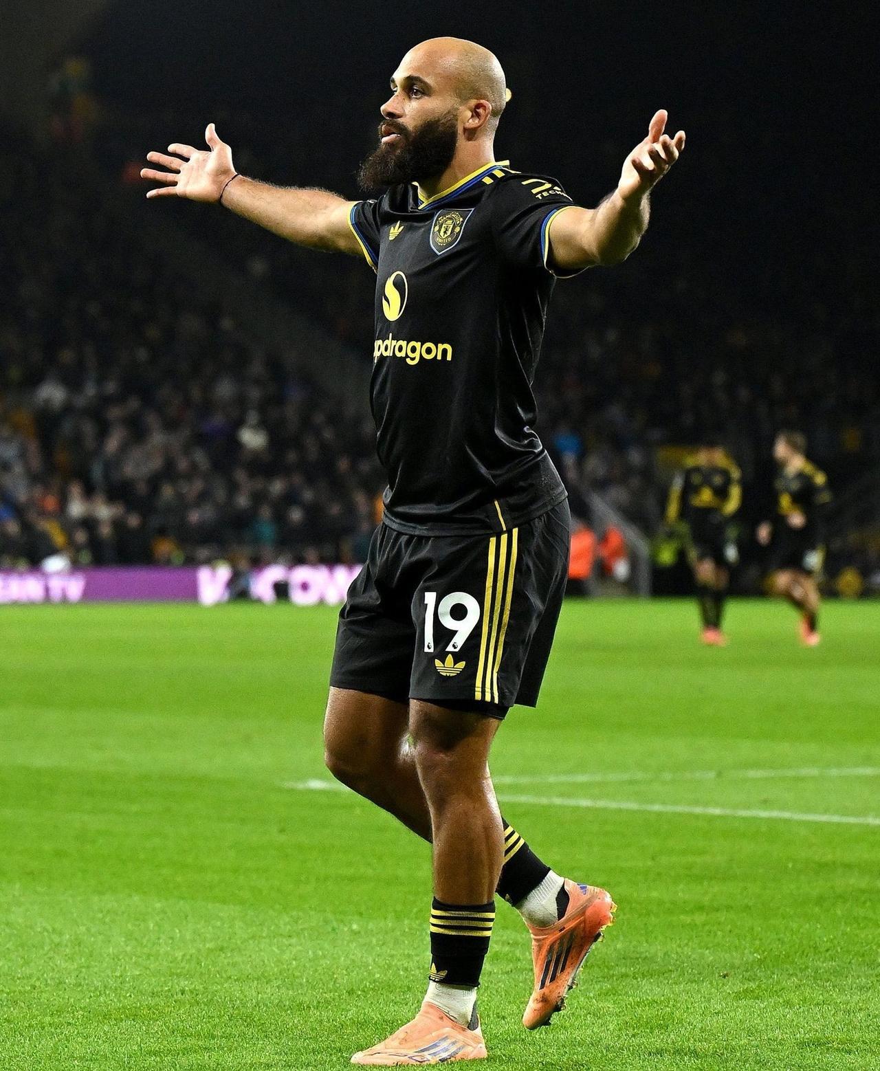 姆贝乌莫在没有任何虐菜能力的球队，都能达到这个进球数，不比哈兰德更值得表扬？…