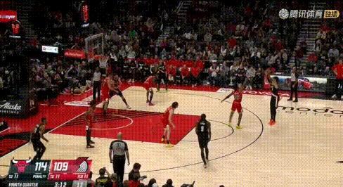 统治力！克林根17+21+4篮板生涯新高，险造21分大逆转。10前场板，21篮