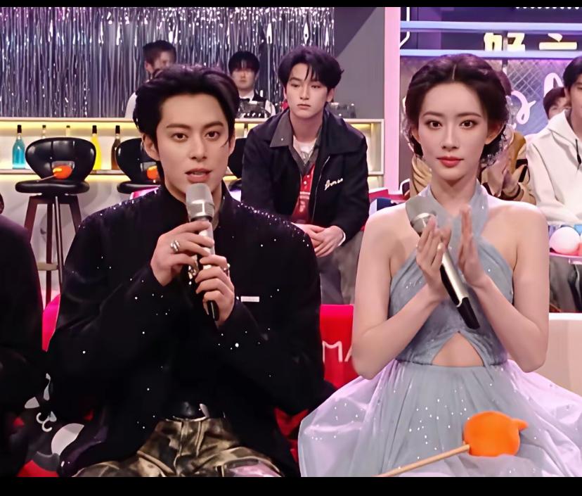 孟子义和王鹤棣是真没啥CP感他俩都是一副精明相一看就很会玩儿的那种，绝对看不