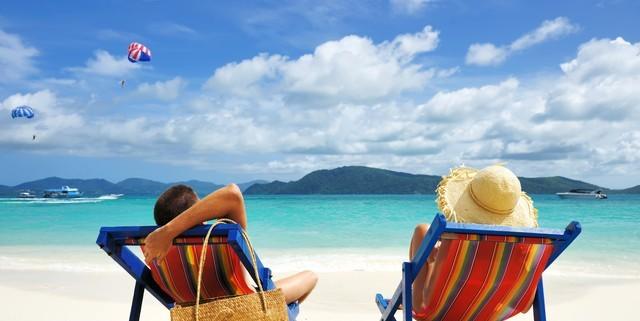 泰国人买黄金，现在到了什么程度？一家开在曼谷唐人街的金行，叫华生行，今年的营收干