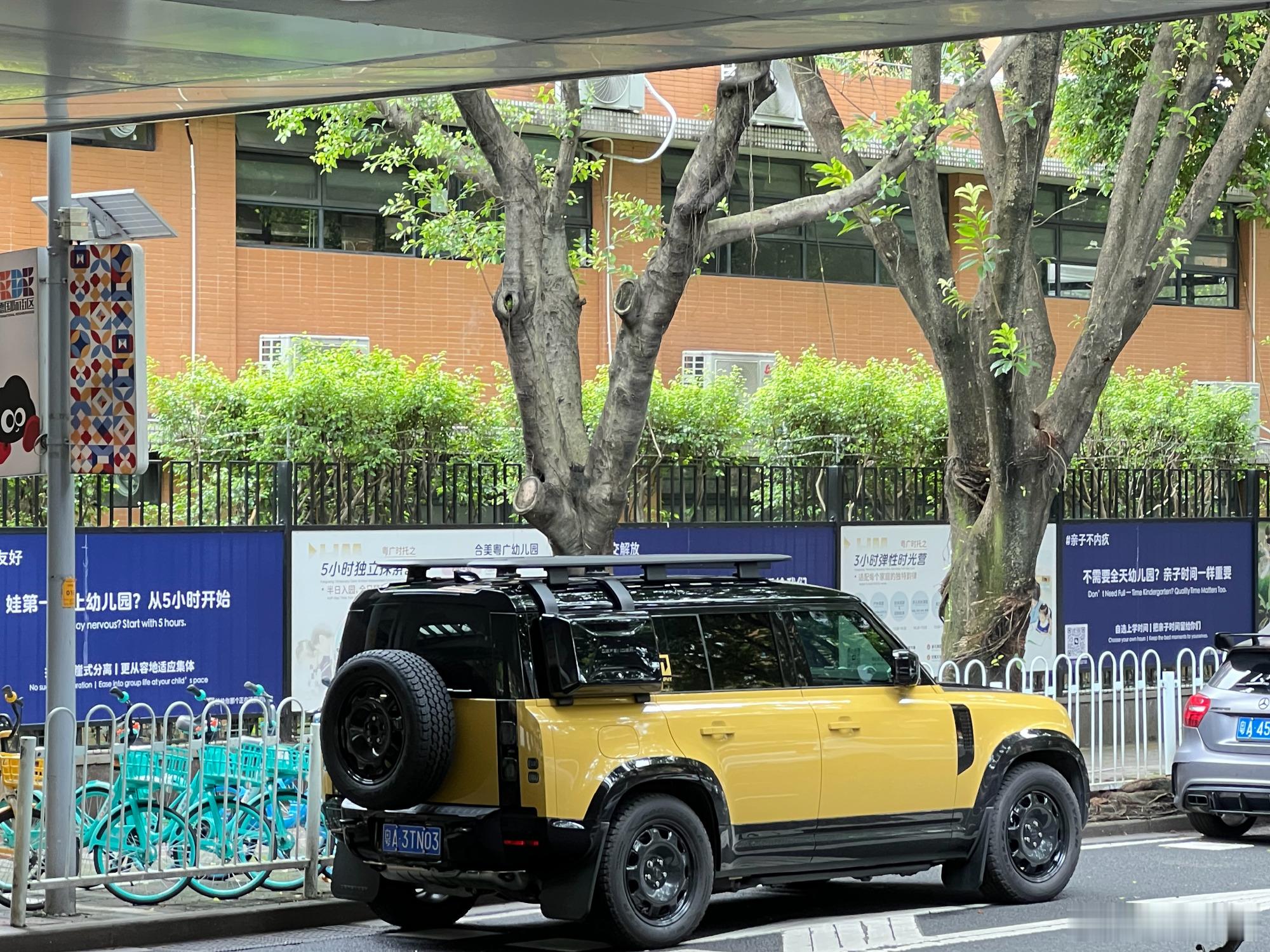 🚗车辆信息  车型：路虎卫士110（Land Rover Defen...