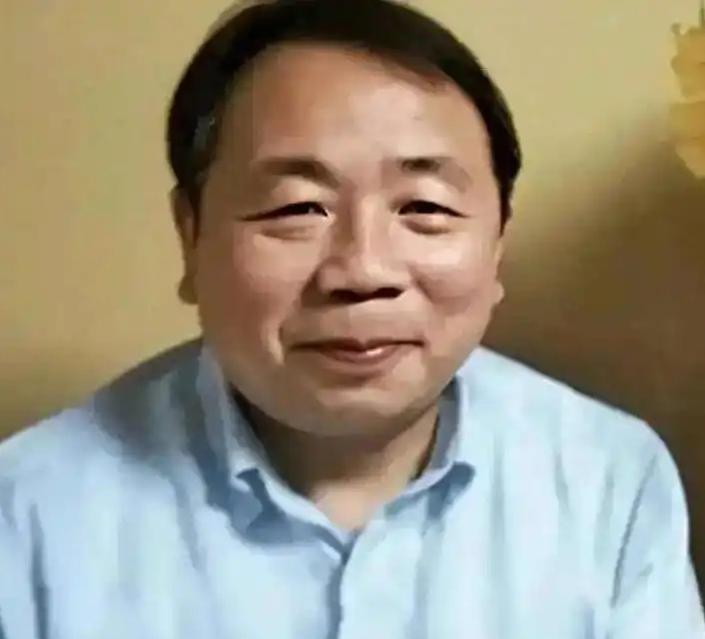 最大的羞辱不是反击，而是无视！1月7日，针对汉奸石平窜台时兜售的“两国论”，