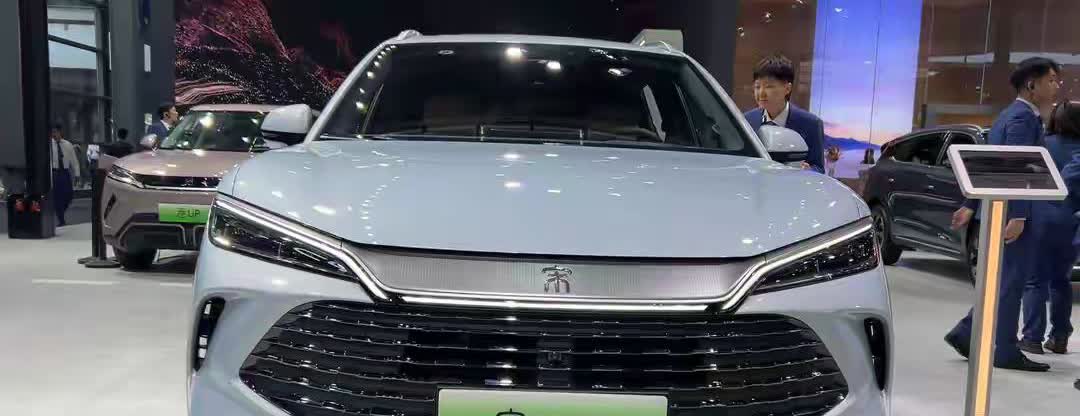 BYD宋dmi和大众朗逸，落地都是11万左右，价格相差不大，那个车好？现