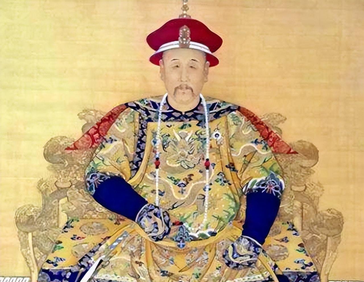 1724年，46岁的雍正翻了48岁齐妃的牌子，太监咳嗽一声：“皇上，还有个25岁