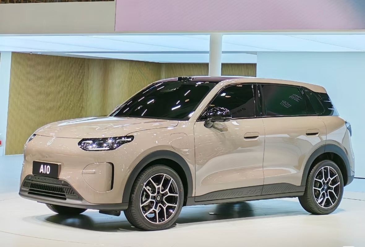 进入三月，车市又进入了新车发布旺季，简直是你方唱罢我登场，就在前天零跑A10